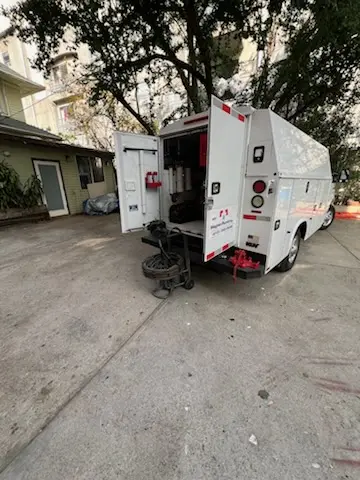 Magnet Plumbing service vehicle on-site for Water Heater Repair in Groveland
